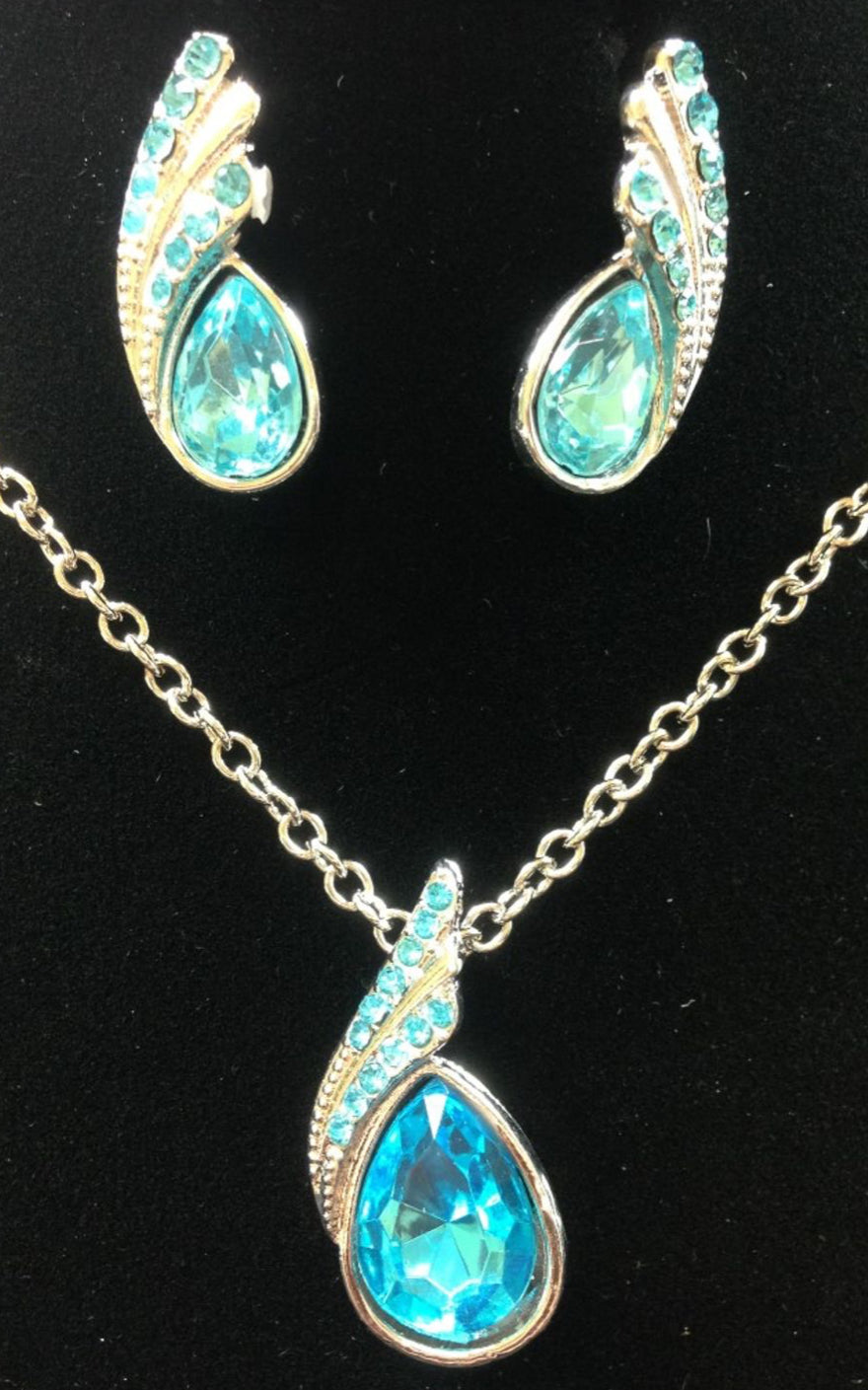 Sparkling Angel Teardrop Chain Necklaces & Earring Sets